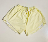 شورتک ورزشی زنانه آیرو کشاله دار