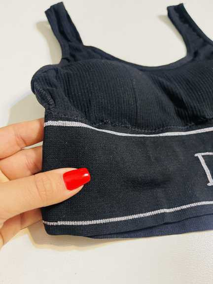 نیمتنه ورزشی زنانه