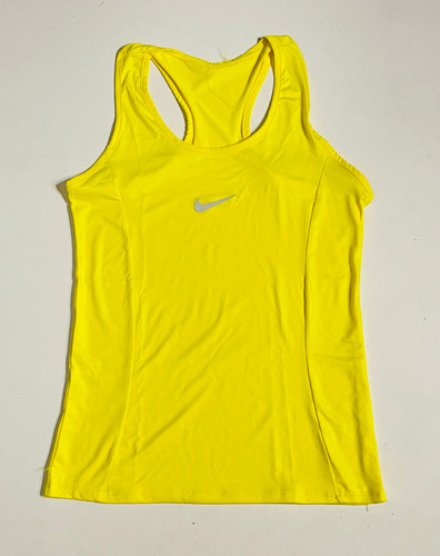 تاپ ورزشی قهرمانی فلامنت