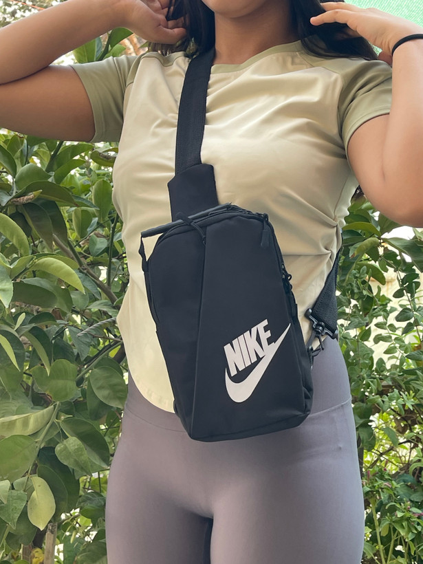 کراس بادی ( بادی بگ )زنانه و مردانه crossbody bag